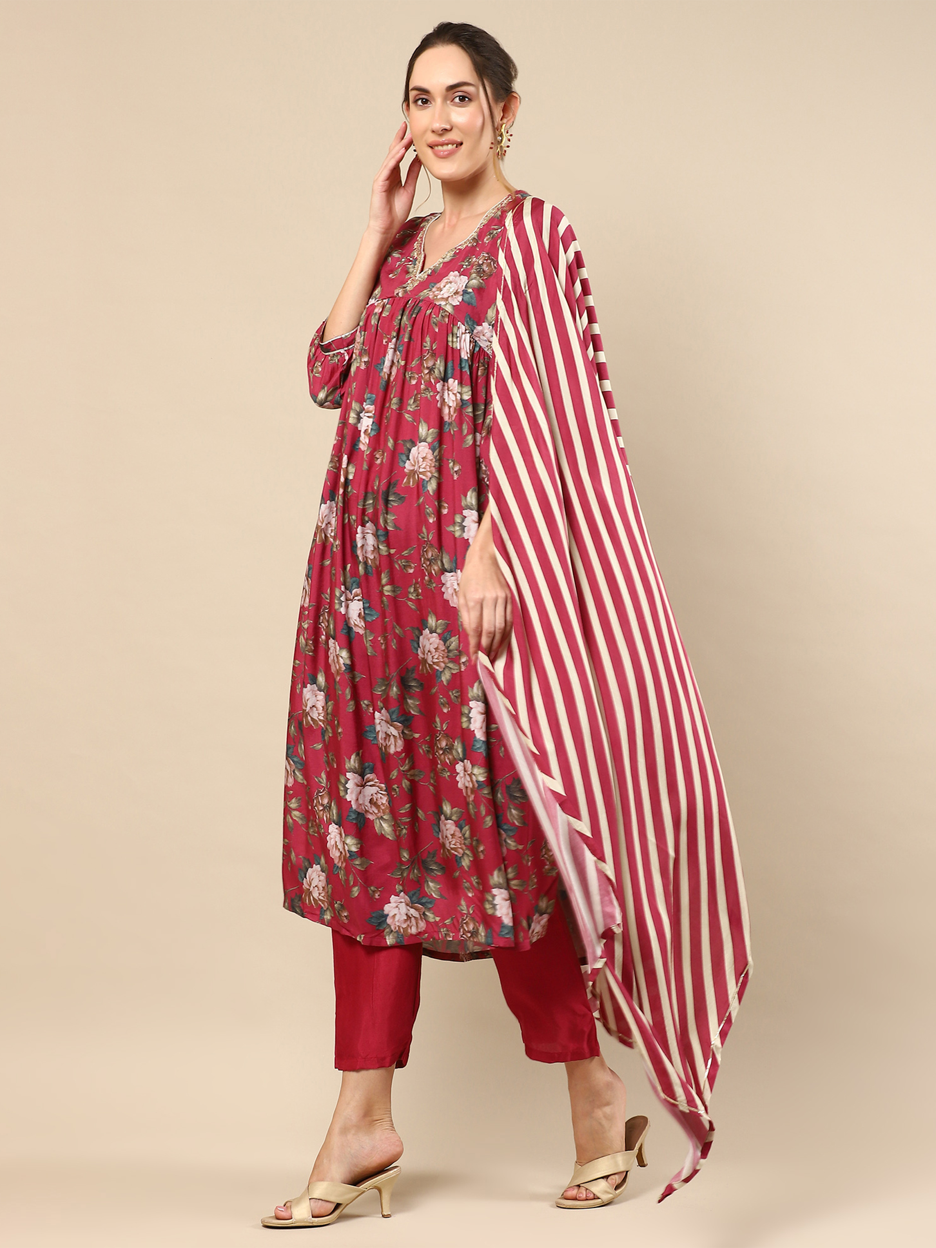 Gota Patti Leheriya Dupatta Paired with Printed Kurti Set