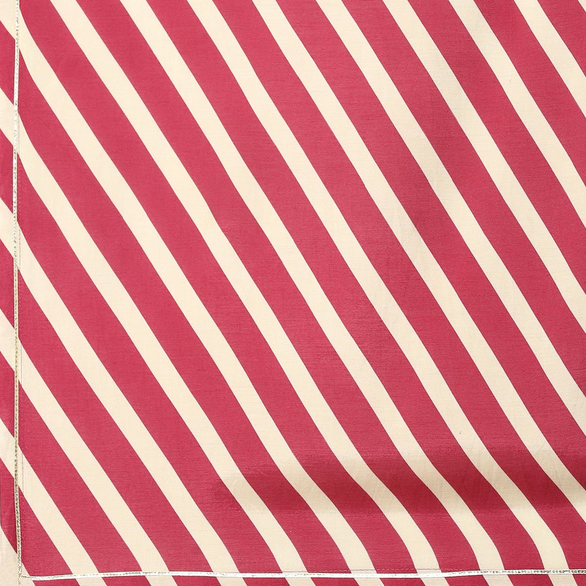 Gota Patti Leheriya Dupatta Paired with Printed Kurti Set