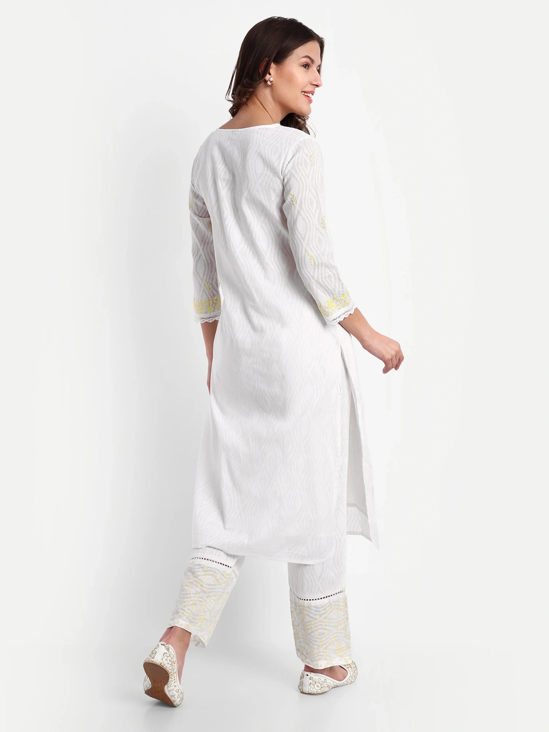 Pintuck Cross-stitch Bunch Off-White Kurta Set