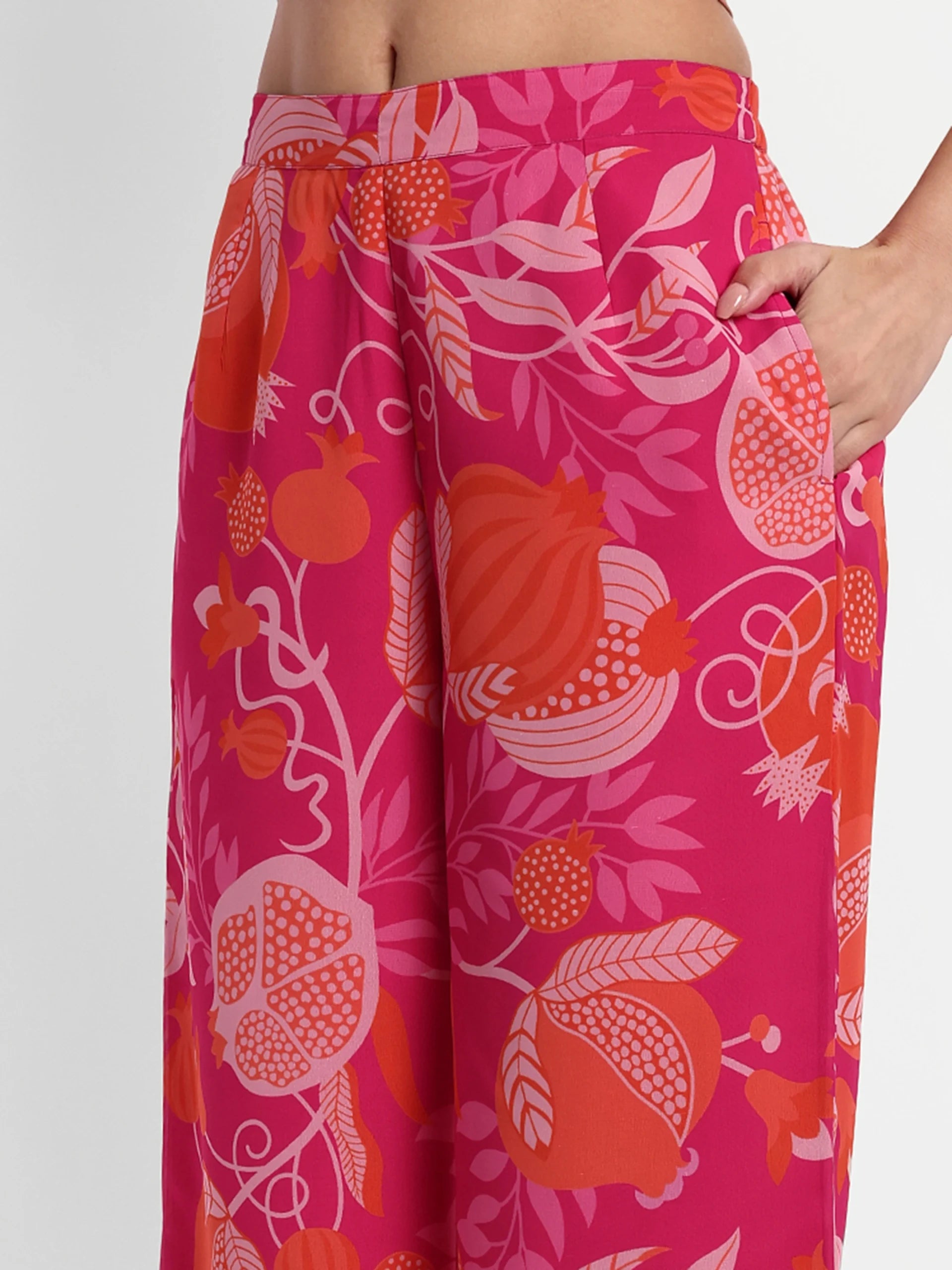 Gorgette Printed Kaftan With Pant in Pink