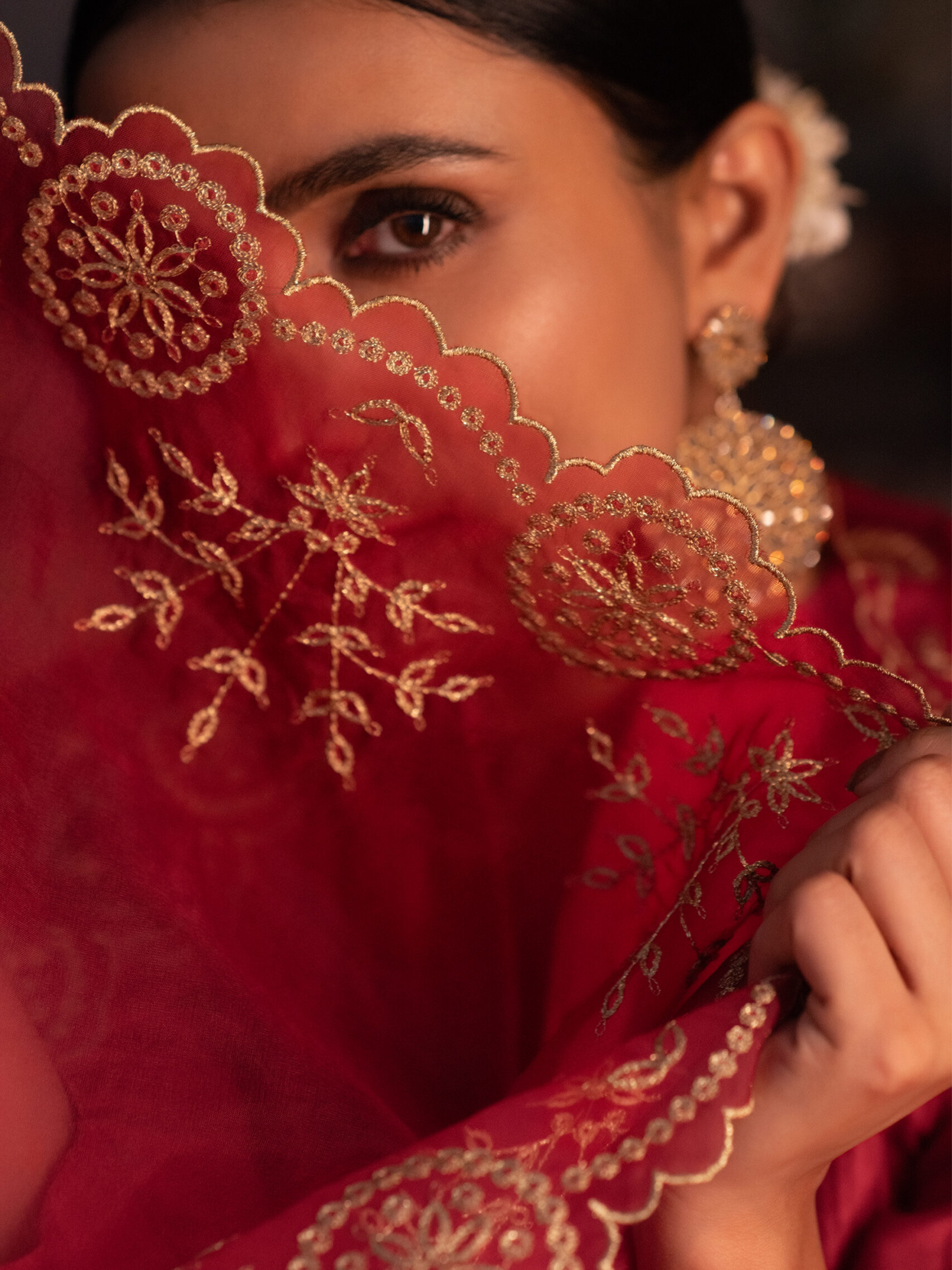 Stunning Red Chanderi Suit Set with Zari Work Dupatta & Matching Pants
